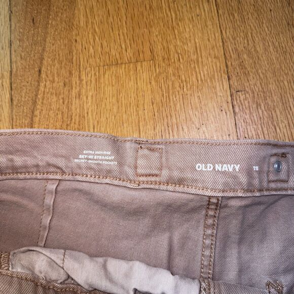 Old Navy Women’s Extra HR Sky-Hi Straight Secret Smooth Pockets Pink Sz 18 NWT - Picture 3 of 16